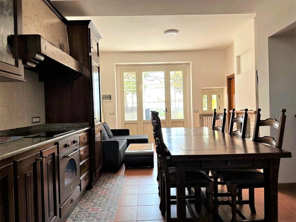 Maison Dei Trulli Apartman Locorotondo Kültér fotó